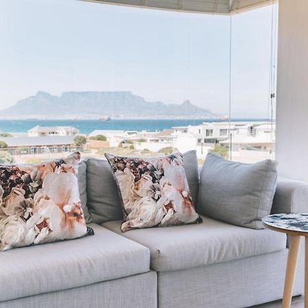 Small Bay Beach Suites Le Cap Extérieur photo