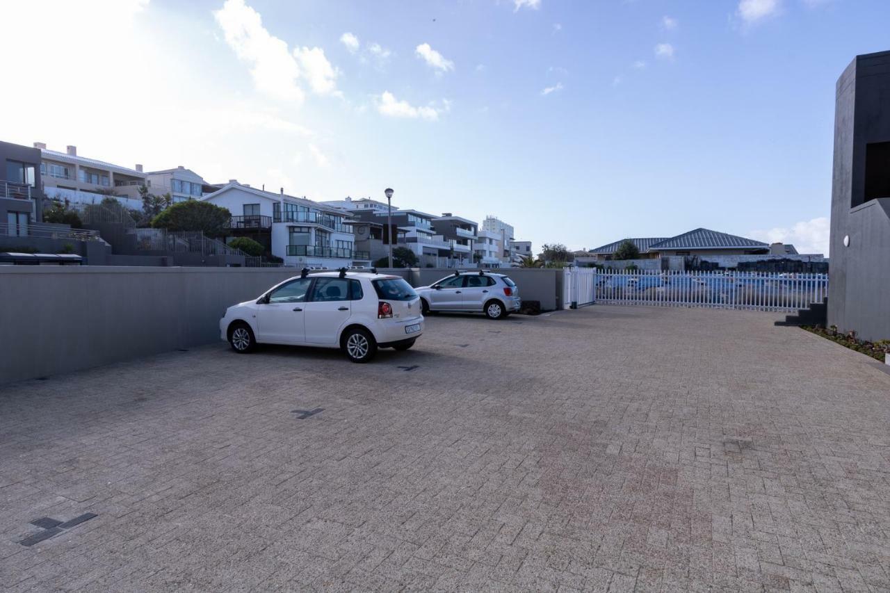 Small Bay Beach Suites Le Cap Extérieur photo